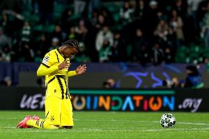 罗马诺：多特准备与蓝军面对面谈判，打包楚克乌梅卡和安塞尔米诺