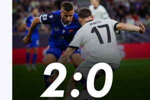 德国队史第二次世预赛净负至少2球，2001年主场1-5惨败英格兰